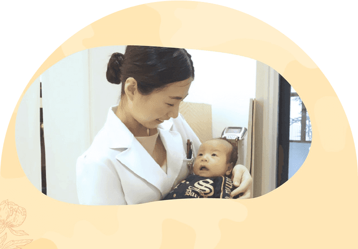 女性と赤ちゃん